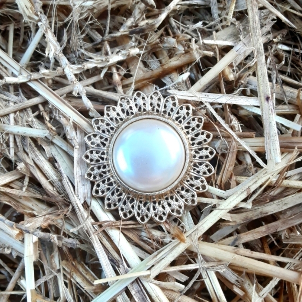 Sunburst Fretwork and Lace Brooch. 1950s